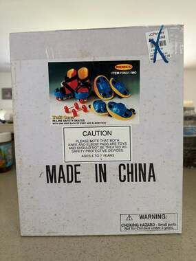 Vintage Remco Tuff Ones In-Line Safety Skates with Knee and Elbow Pads, Ages 4-7